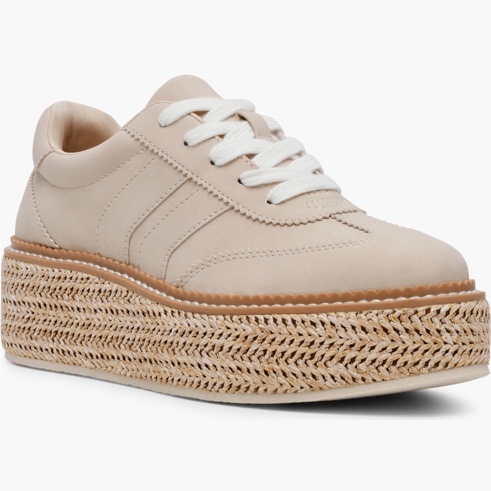 Dolce vita woven shoes
